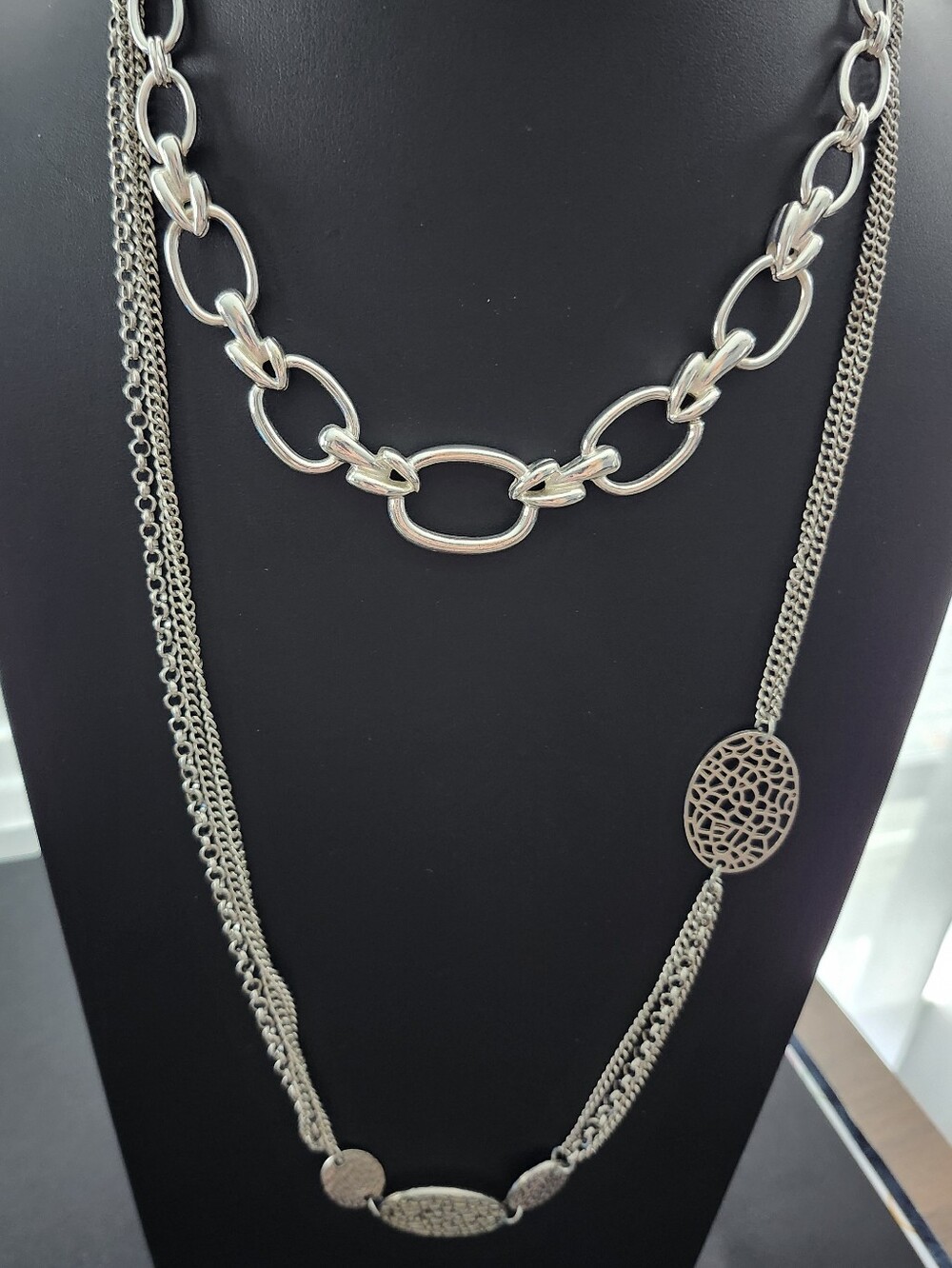 Chunky Choker-length Chain Necklace
